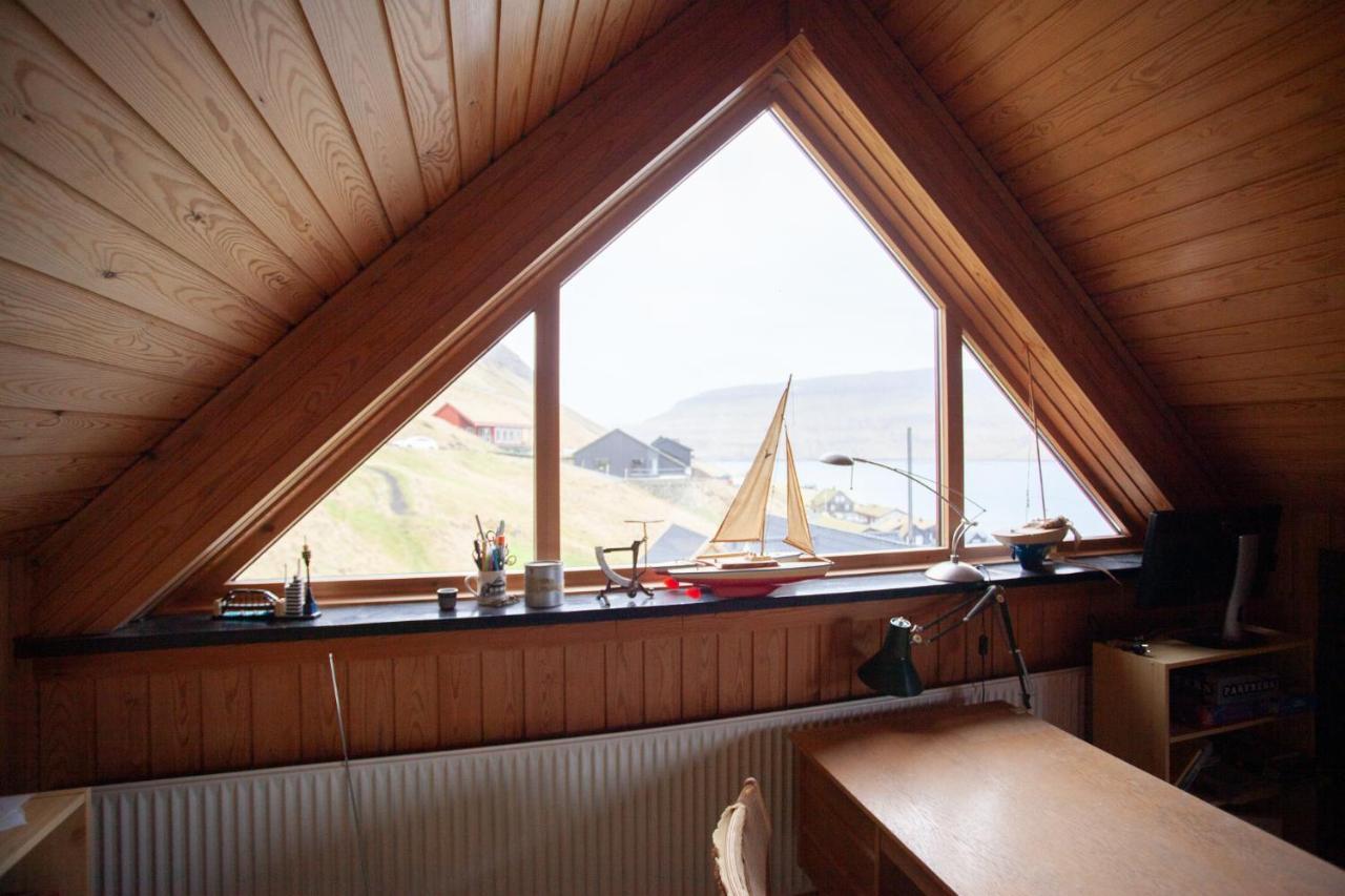 Idyllic Vacation Home With A Breathtaking View Bour Ngoại thất bức ảnh